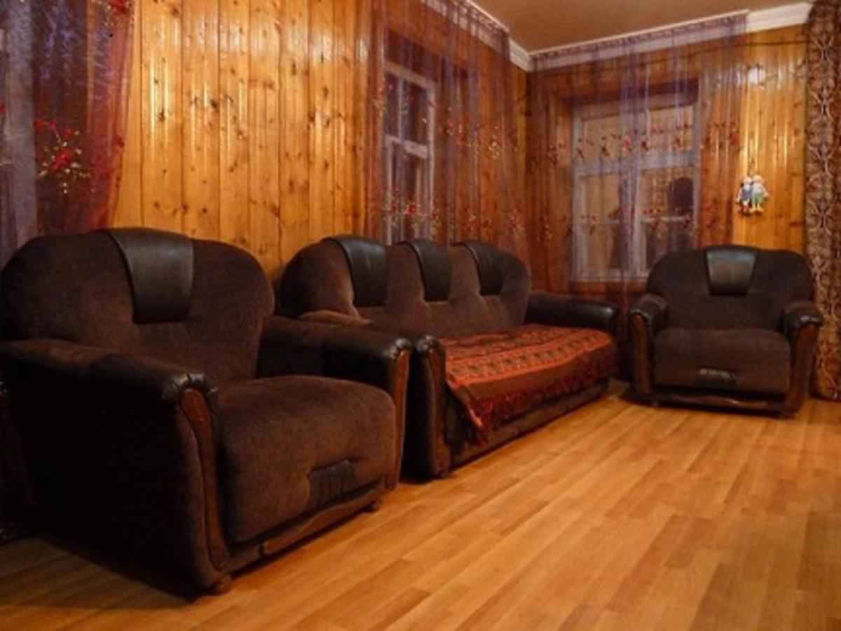 Manoni Ratiani'S Guesthouse Mestia Buitenkant foto